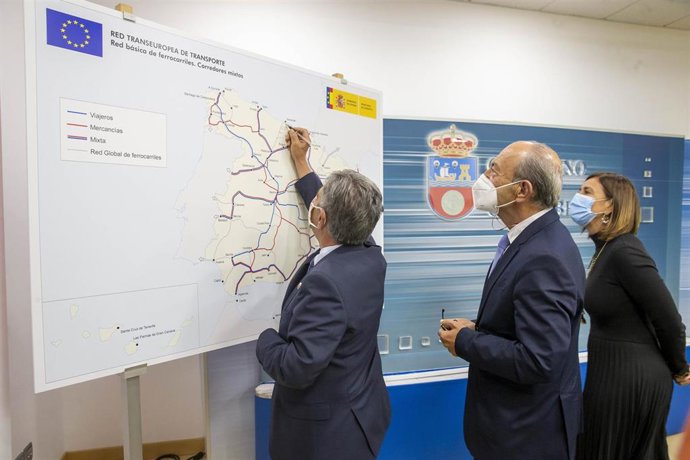 El presidente de Cantabria, Miguel Ángel Revilla, informa del resultado de su viaje a Bruselas