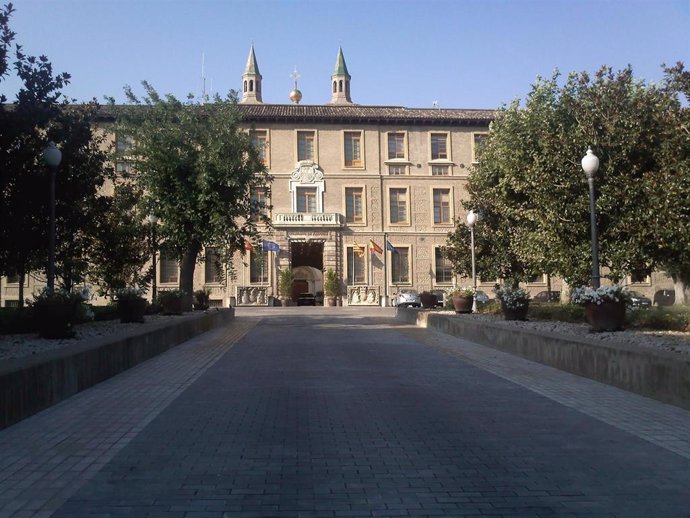 Archivo - Edificio Pignatelli, sede del Gobierno de Aragón.