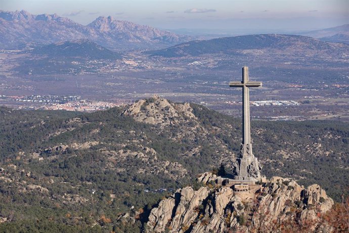 Archivo - El complejo monumental del Valle de los Caídos.