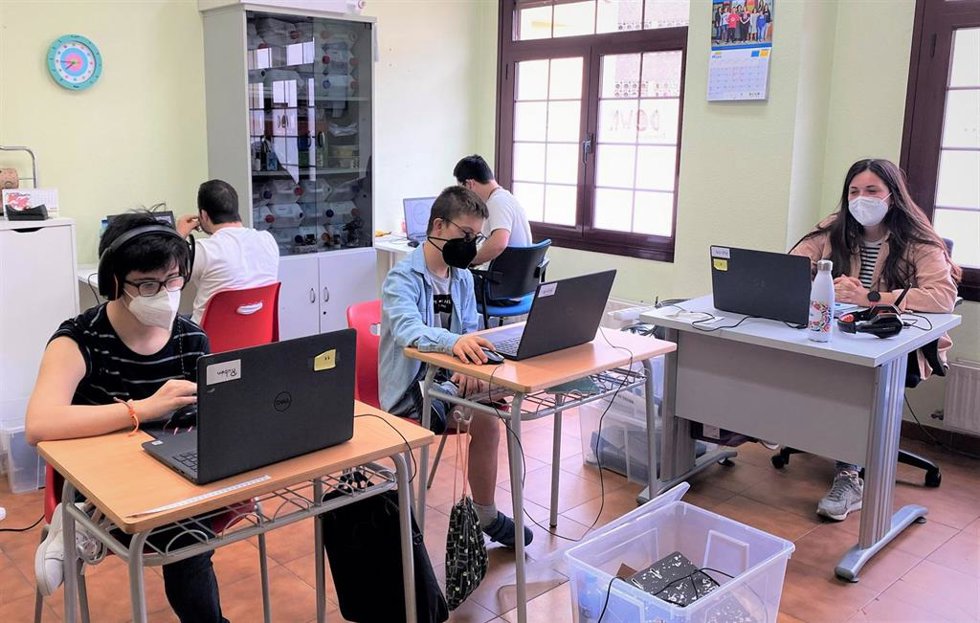 Programa Social 2023 de Iberdrola para ampliar las oportunidades de empleo y formación a las personas más vulnerables