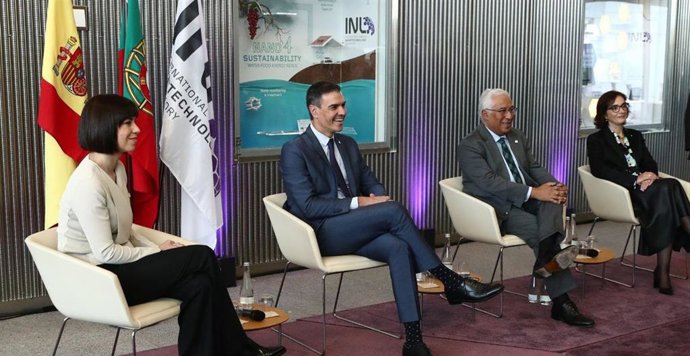 España y Portugal firman un acuerdo para el desarrollo de una constelación de satélites de observación de la Tierra