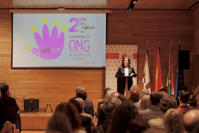 Andreu asegura que "apostar por nuestro desarrollo como país implica invertir en el desarrollo de terceros países"