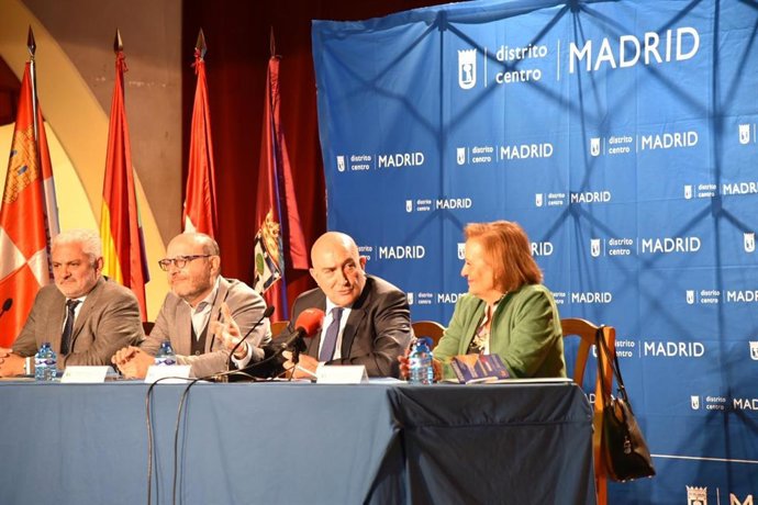 La partida de ayudas para las comunidades de CyL en el exterior y sus federaciones subirá a los 500.000 euros en 2023