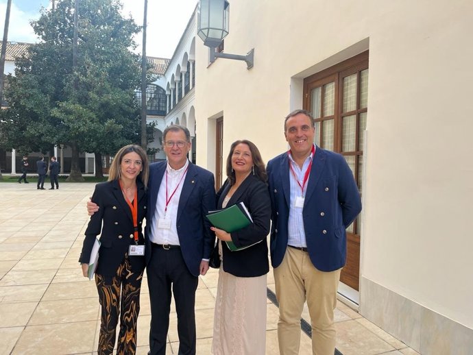 Las conducciones para el abastecimiento de Burguillos (Sevilla) rozan el 90% de ejecución