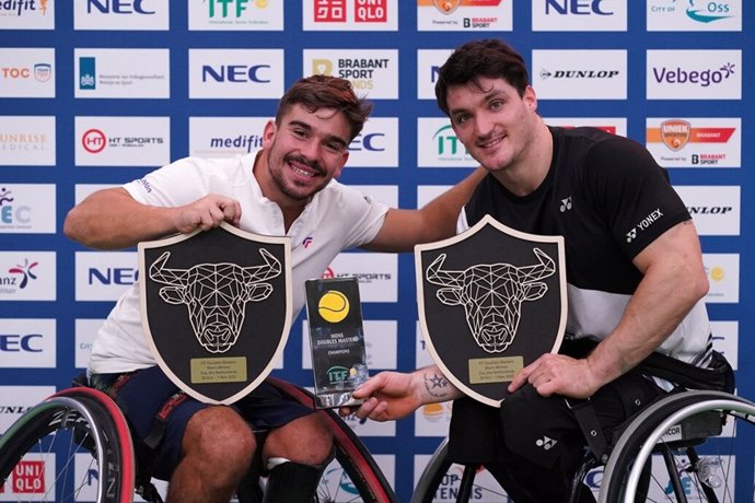 Martín de la Puente, campeón del Masters en dobles