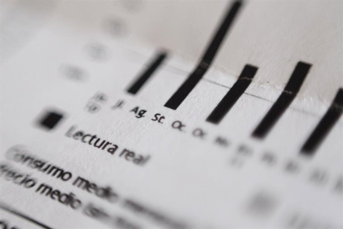 Archivo - Recursos de facturas de gas y luz.