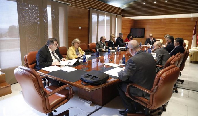 Junta de Portavoces de las Cortes de C-LM.
