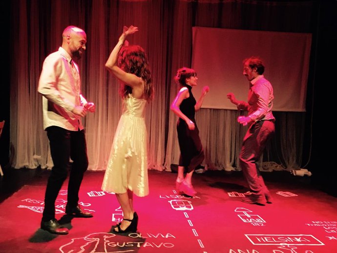 La Sala Russafa de Valncia estrena en la Comunita 'Felicidad', de la compañía de la formación andaluza 'tenemos gato',