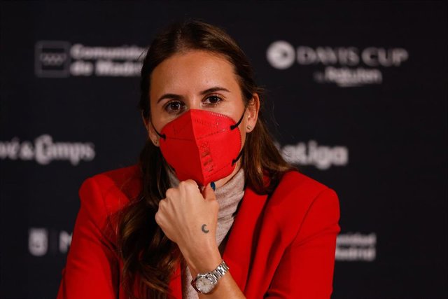 Anabel Medina junto al equipo español para las Finales de la Billie Jean King Cup 2022