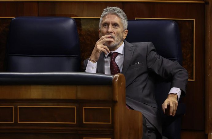 El ministro de Interior, Fernando Grande-Marlaska, durante una sesión plenaria en el Congreso de los Diputados