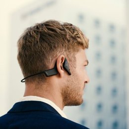 Crosscall lanza sus auriculaes X-Vibes, de conducción ósea y larga autonomía.
