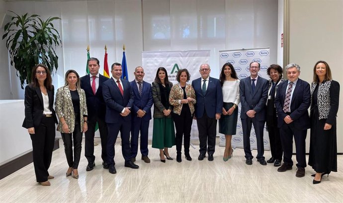 Roche y la Junta de Andalucía impulsan una alianza para la investigación en neurociencias