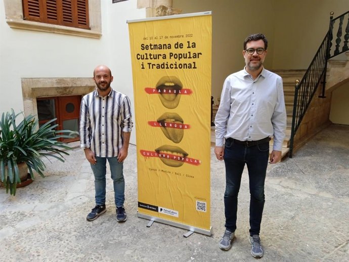 El teniente de alcalde de Cultura y Bienestar Social, Antoni Noguera, y el coordinador general de Cultura, Miquel ngel Contreras, en la presentación de hoy.