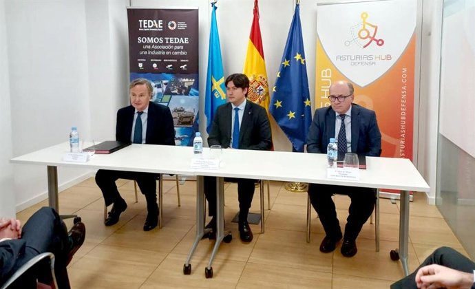 Foto Y Audio Consejero Ciencia Convenio Desarrollo Tecnológico Industria Defensa