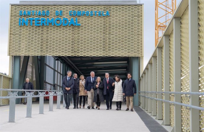 Unha delegación de senadores do PP visita Galicia.