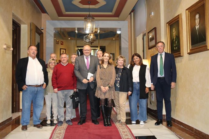 Encuentro entre el rector de la UCO, Manuel Torralbo, y la directiva de Al-Zahara.