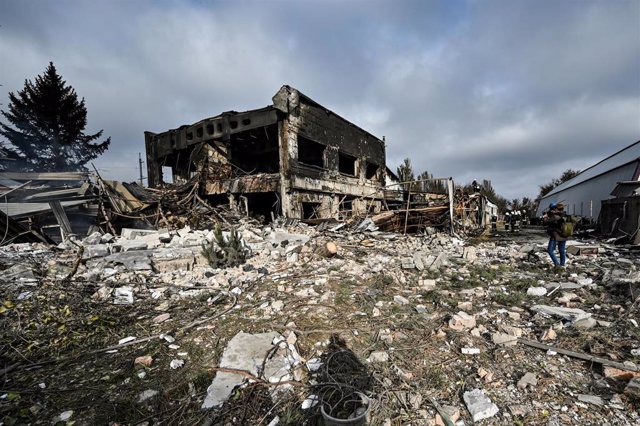 Edificio destruido en Zaporiyia, Ucrania