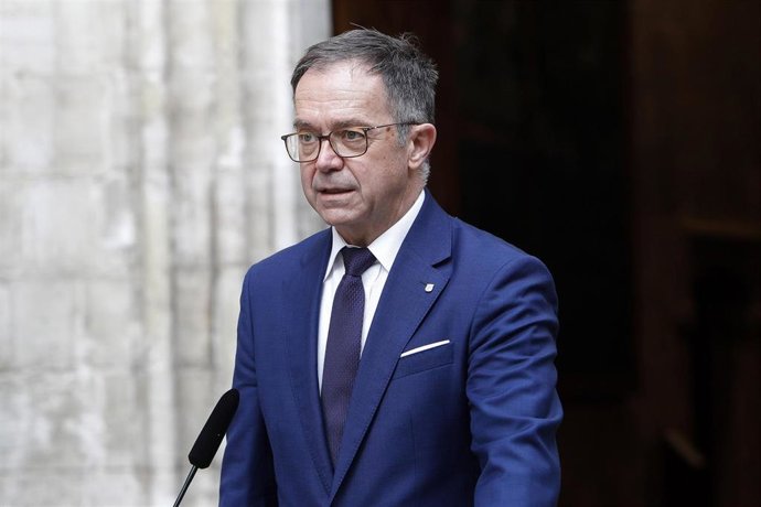 Archivo - El conseller de Movilidad y Vivienda, Josep Marí.