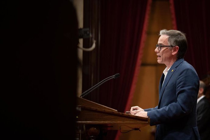 Archivo - El presidente del Consell Nacional de ERC y diputado en el Parlament, Josep Maria Jové, interviene en el debate de política general anual, en el Parlament de Catalunya, a 27 de septiembre de 2022, en Barcelona, Cataluña (España). Durante su co
