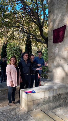 Inauguración de la placa de homenaje a Maria Forteza en Palma.