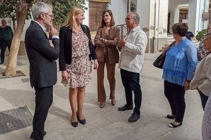 Visita de la delegada de Justicia, Administración Local y Función Pública, Inmaculada Hernández, a Órgiva (Granada).