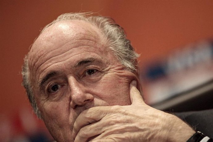 Archivo - El ex presidente de la FIFA Joseph Blatter.