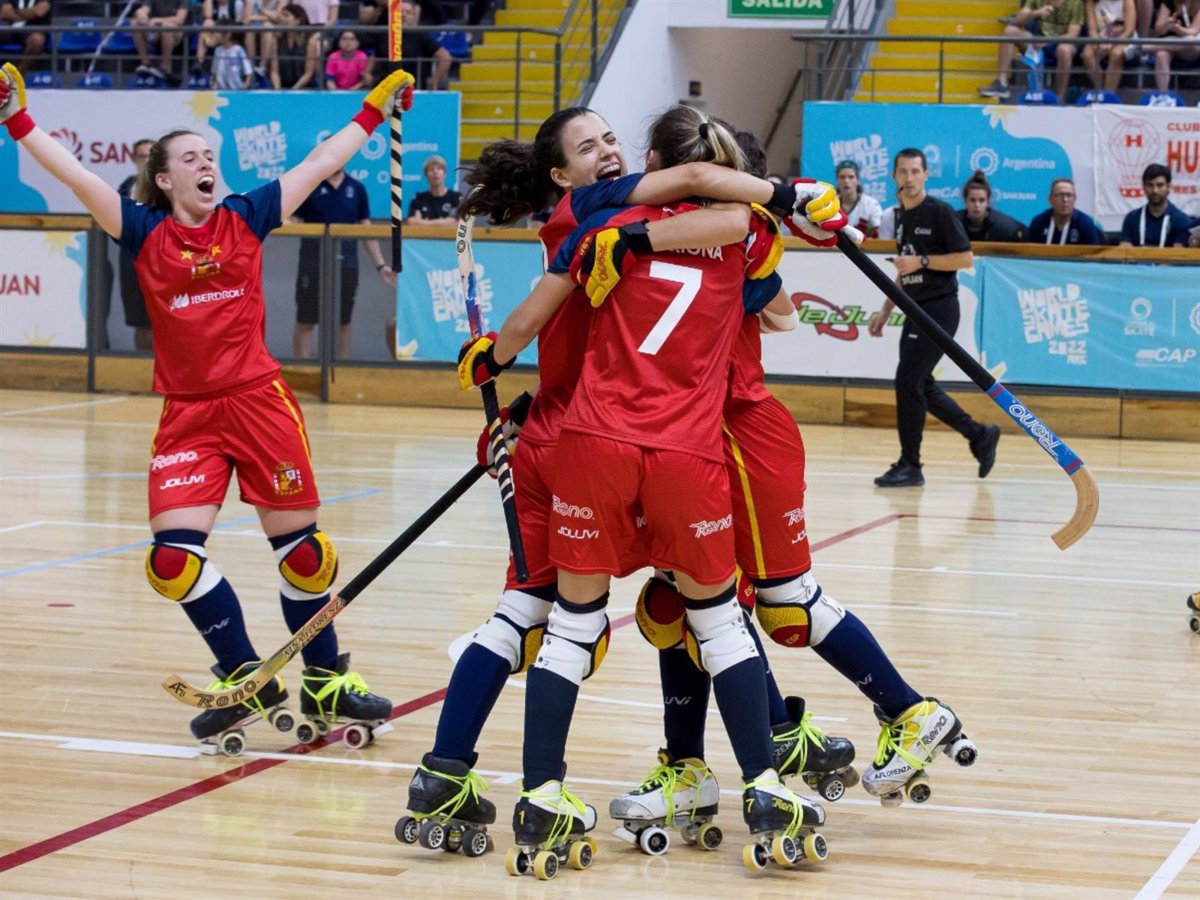 Seleção feminina regressa a Portugal e conquista nova vitória nos Jogos Mundiais de Patinagem