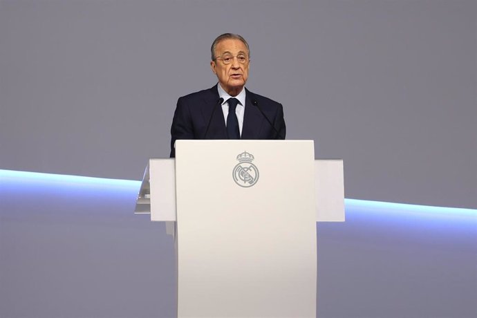 Archivo - El presidente del Real Madrid, Florentino Pérez, en la Asamblea del club
