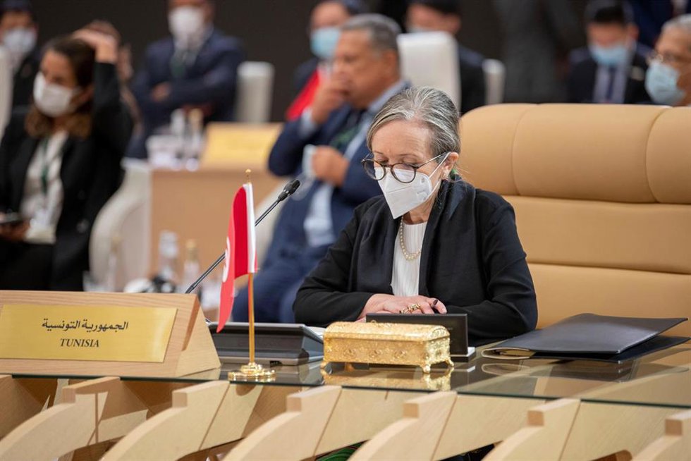 Archivo - La primera ministra de Túnez, Najla Buden Romdhane