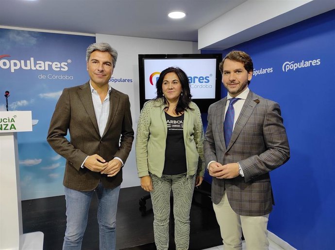 Los diputados y el senador del PP de Córdoba, Andrés Lorite, María de la O Redondo y Fernando Priego.