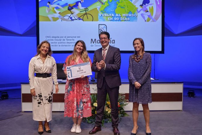 Entrega de premios al personal del Cabildo y a la ONG por Responsabilidad Social Corporativa