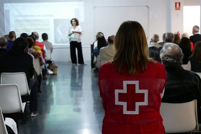 Celebración de una charla con motivo de la celebración del Día Internacional de las Personas Cuidadoras.