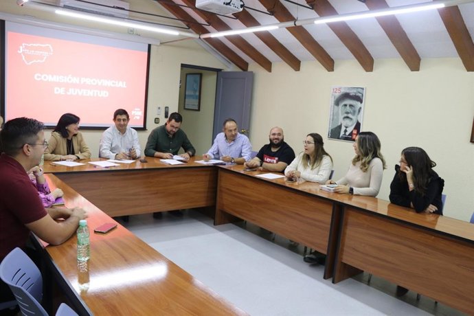 Reunión de la Comisión de Juventud.