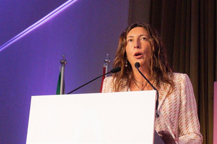 La consejera de Inclusión Social, Juventud, Familias e Igualdad, Loles López, en una foto de archivo.