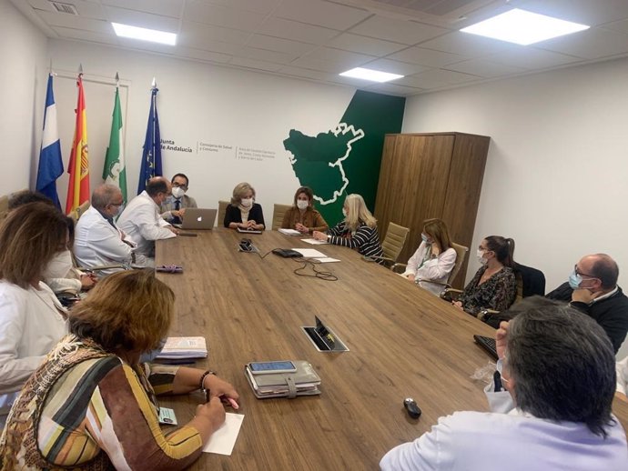 Reunión de la Consejería de Salud con la unidad de Salud Mental del Hospital de Jerez