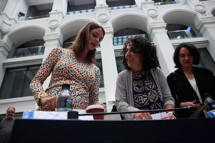La portavoz de Más Madrid en el Ayuntamiento, Rita Maestre (1i), durante una sesión ordinaria del Pleno Municipal.