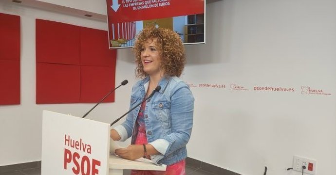 La secretaria general del PSOE de Huelva, María Eugenia Limón, en una imagen de archivo.
