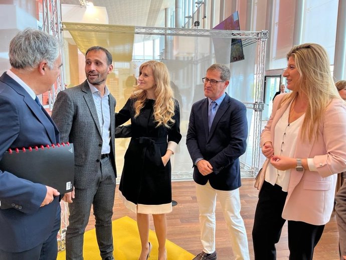 La viceconsejera de Acción Cultural, Mar Sancho, durante la inauguración de la XIII Bienal AR&PA 2022.