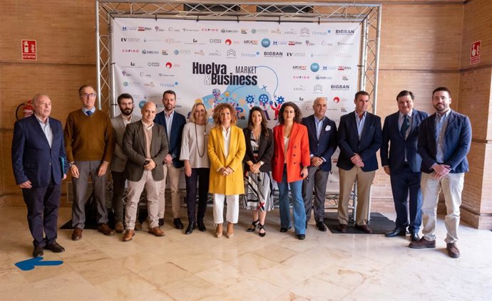 Inauguración del primer foro de Emprendimiento, Desarrollo Empresarial e Inversión 'Huelva Business Market'.
