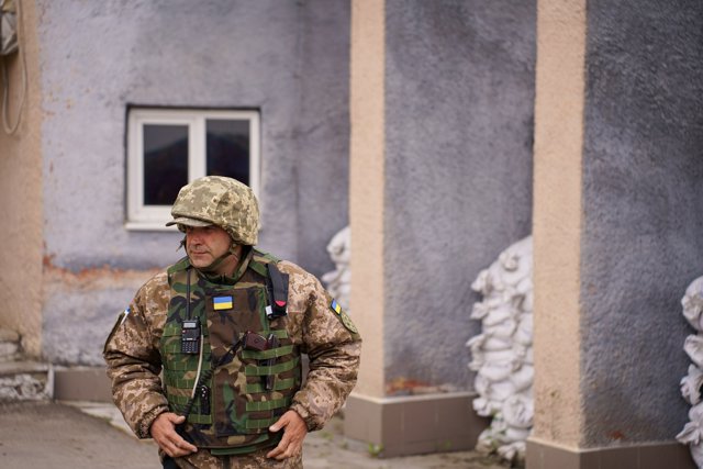 Soldado ucraniano en la región de Jersón