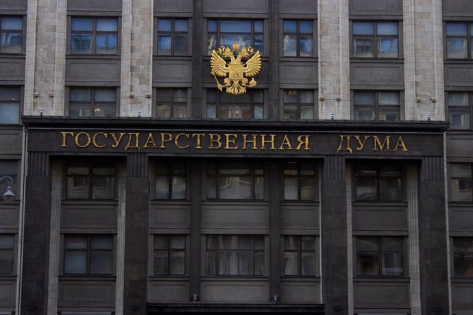 Vista de la fachada de la Duma del Estado, en Moscú (Rusia)