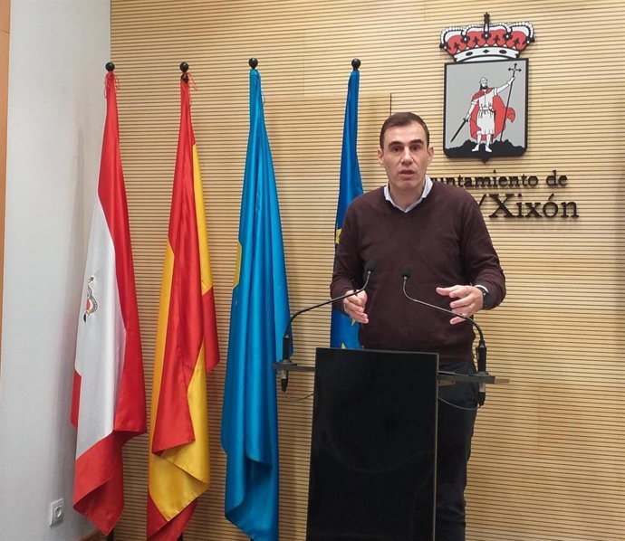 El concejal del Grupo Municipal de Ciudadanos en el Ayuntamiento de Gijón Rubén Pérez Carcedo