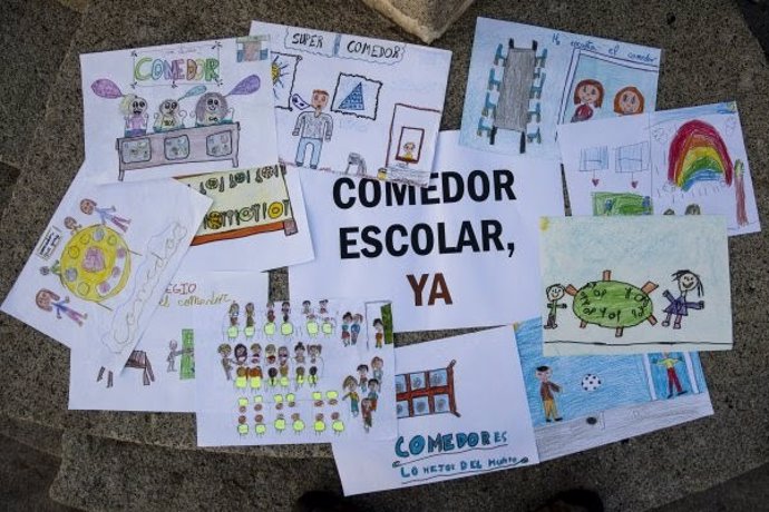 Educo y Save the Children han entregado dibujos infantiles en el Congreso de los Diputados