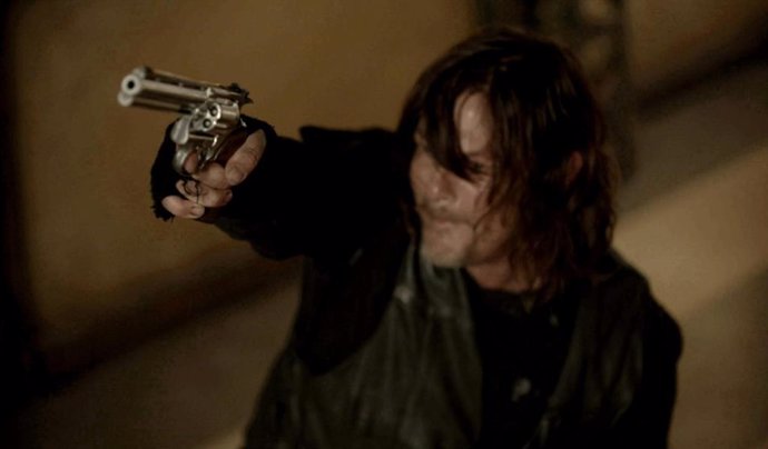 Norman Reedus (Daryl) avisa: En el final de The Walking Dead "todo el mundo muere"