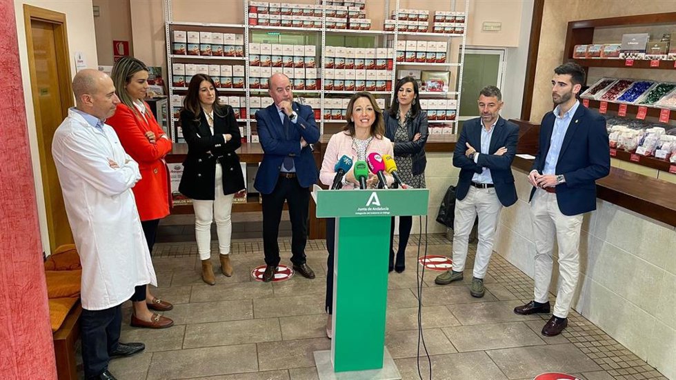 La delegada del Gobierno andaluz, Patricia Navarro, ha estado en Antequera.