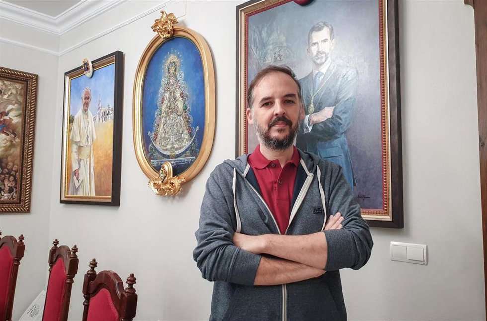 El artista utrerano Antonio Rodríguez Ledesma.