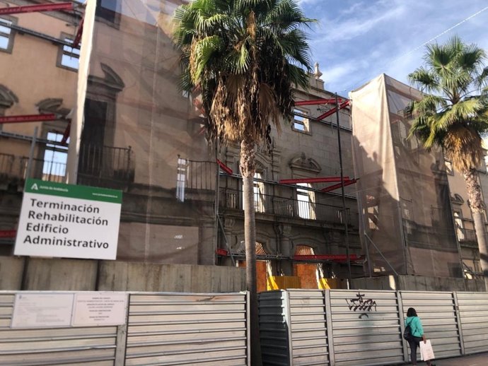 Antiguo edificio de Hacienda en Huelva.