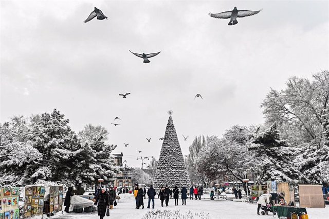 Archivo - Navidad en Zaporiyia, Ucrania