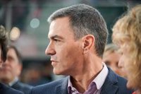 Sánchez culpa a Feijóo y al PP de importar trumpismo y bolsonarismo, que generan odio y envenenan la convivencia