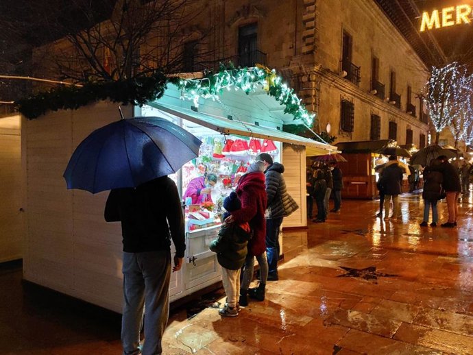 Archivo - Navidad en Oviedo.